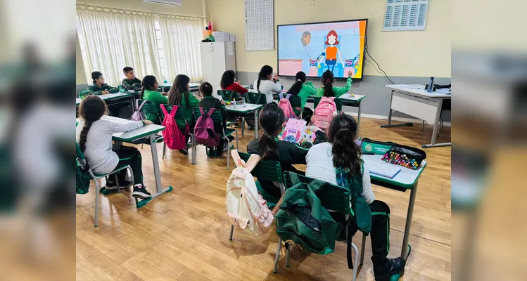 Tecnologia foi grande aliada em sala de aula.