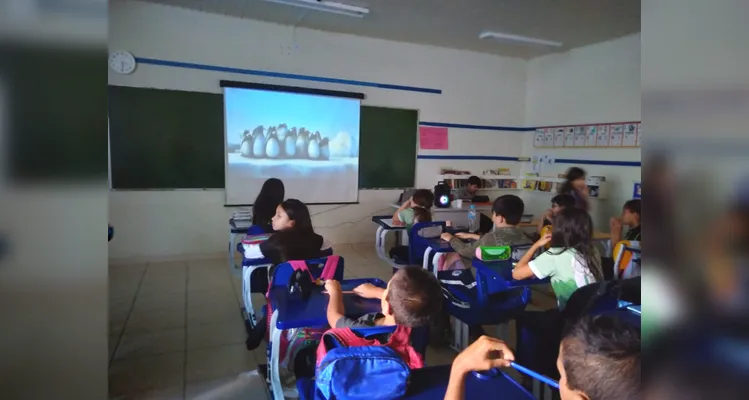 Confira os registros da ampla proposta de cooperativismo dos educandos.