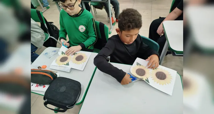 Veja a série de registros do amplo trabalho dentro e fora da sala de aula.