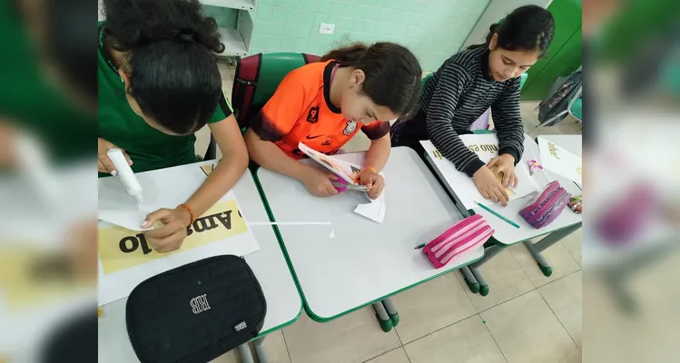 Veja a série de registros do amplo trabalho dentro e fora da sala de aula.