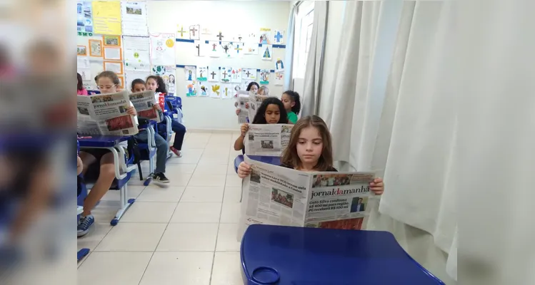 Veja como ficou o trabalho finalizado, as etapas de produção, distribuição e consulta dos colegas.