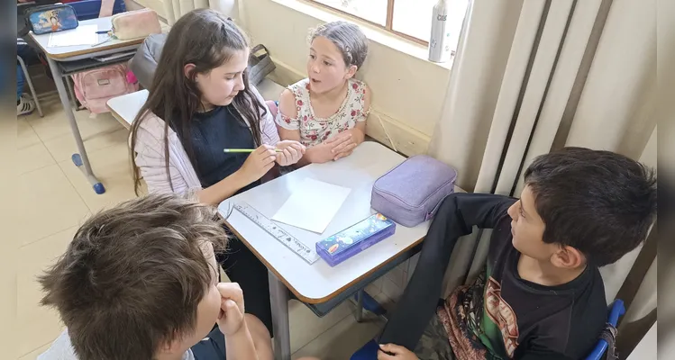Veja os registros dos alunos com sua alimentação saudável em casa e das atividades em sala de aula.