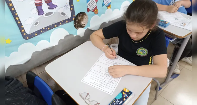 Veja os registros dos alunos com sua alimentação saudável em casa e das atividades em sala de aula.
