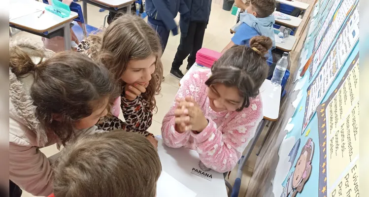 Veja os registros dos alunos com sua alimentação saudável em casa e das atividades em sala de aula.