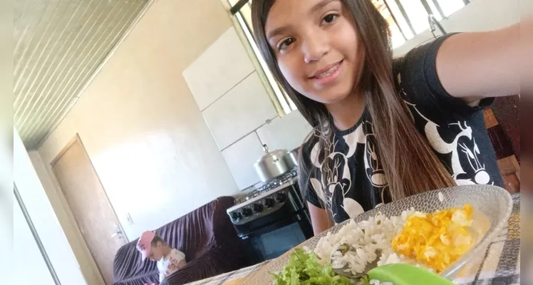 Veja os registros dos alunos com sua alimentação saudável em casa e das atividades em sala de aula.