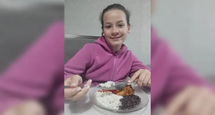 Veja os registros dos alunos com sua alimentação saudável em casa e das atividades em sala de aula.
