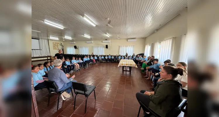 Veja os registros do diversificado e amplo trabalho dos educandos.