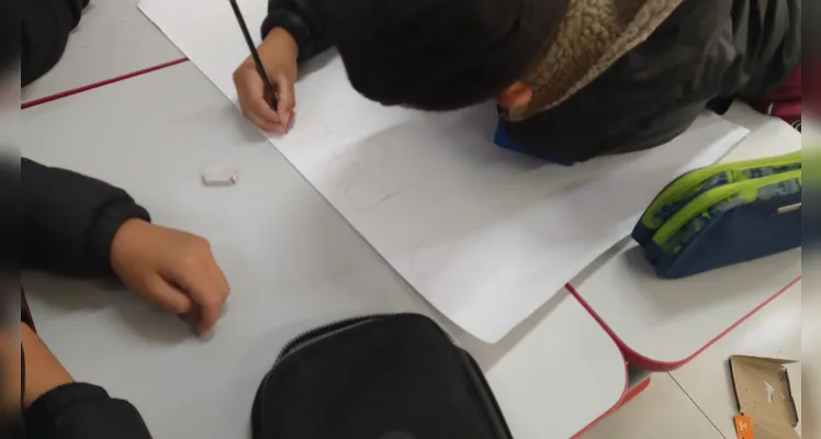 Confira os registros do trabalho em sala de aula.
