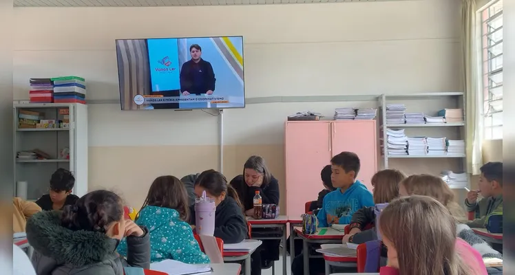 Confira os registros do trabalho em sala de aula.
