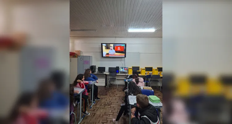 União de teoria e prática foi preponderante para entendimento dos conceitos.