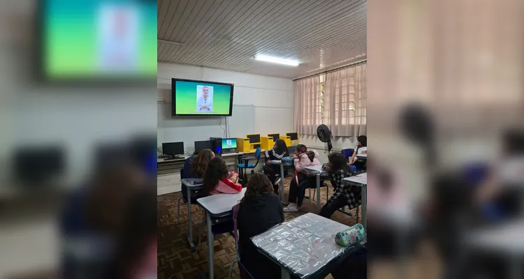 União de teoria e prática foi preponderante para entendimento dos conceitos.