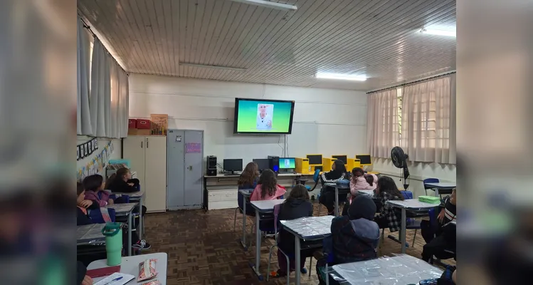 União de teoria e prática foi preponderante para entendimento dos conceitos.
