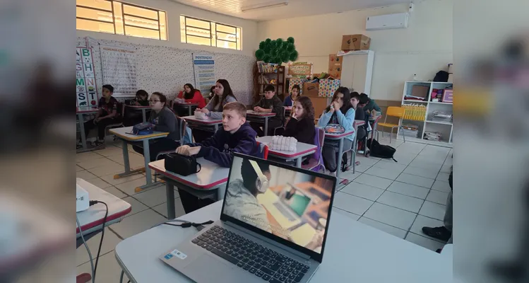 Veja a série de registros do amplo e conscientizador trabalho da classe.
