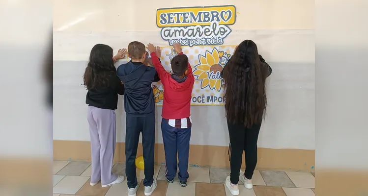 Veja a série de registros do amplo e conscientizador trabalho da classe.