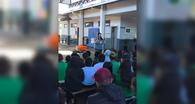 Veja os registros da palestra e do trabalho com a videoaula.