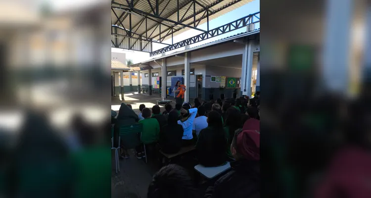Veja os registros da palestra e do trabalho com a videoaula.