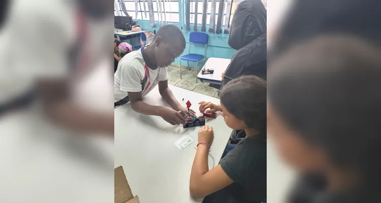 Protagonismo estudantil é um dos principais pontos do trabalho com a tecnologia.