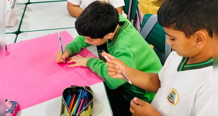 Veja os registros do trabalho em sala de aula.
