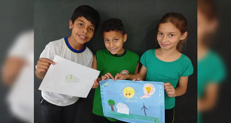 Confira as produções dos alunos em sala de aula.