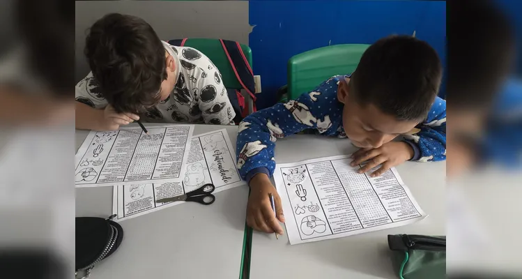 Veja os registros do amplo trabalho em sala de aula.