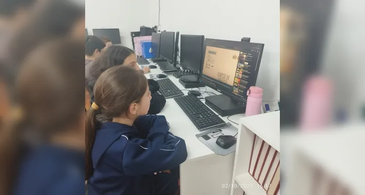 Veja os registros do trabalho em sala de aula.