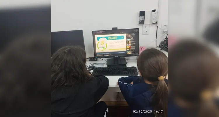 Veja os registros do trabalho em sala de aula.