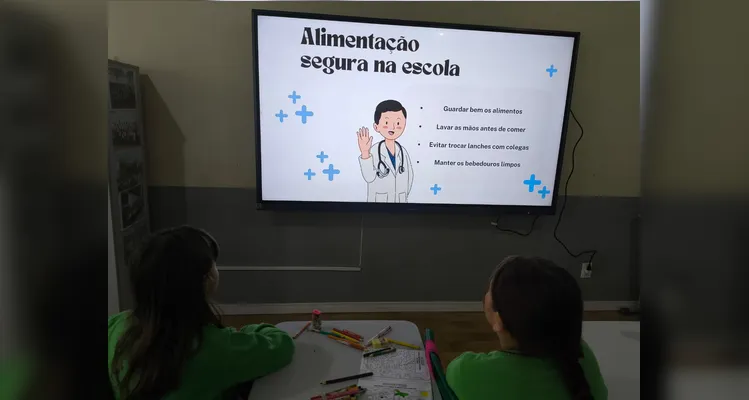 Veja a série de registros do amplo trabalho dentro e fora da sala de aula.