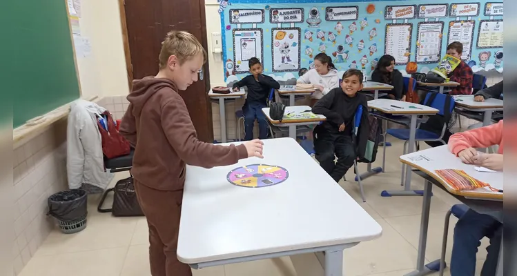 Veja a série de registros dos alunos em seus momentos pessoais e no amplo trabalho em sala.