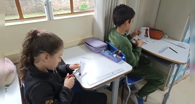 Veja a série de registros dos alunos em seus momentos pessoais e no amplo trabalho em sala.