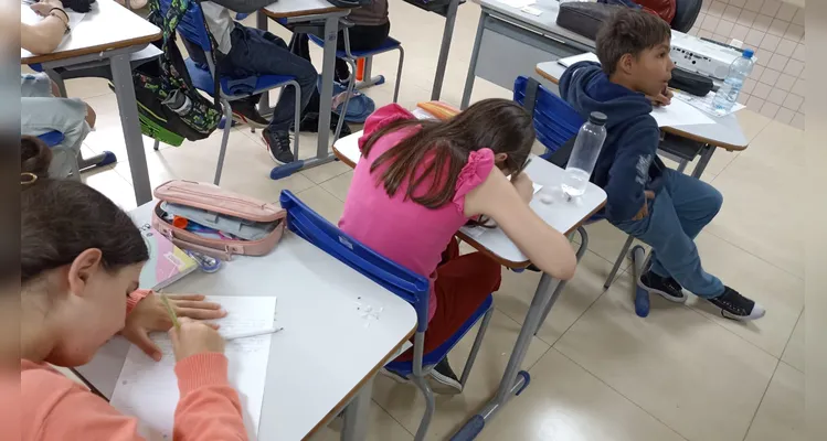Veja a série de registros dos alunos em seus momentos pessoais e no amplo trabalho em sala.