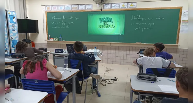 Veja a série de registros dos alunos em seus momentos pessoais e no amplo trabalho em sala.