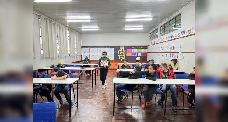 Dinâmicas deram amplitude à proposta e contribuíram para reflexão estudantil.