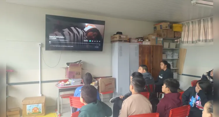 Proposta jornalística teve diversificados momentos em sala de aula.