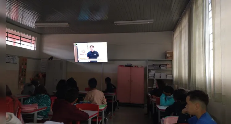 Confira alguns registros do trabalho em sala de aula.