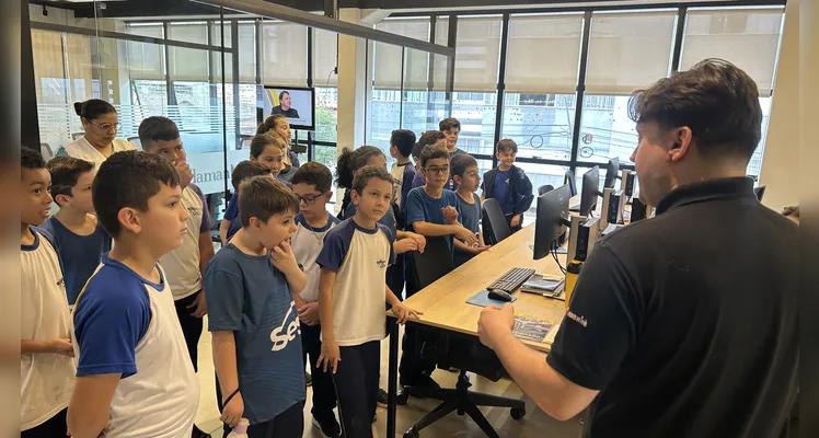 Confira como foi a visita da turma do quarto ano da Escola Humberto Cordeiro.