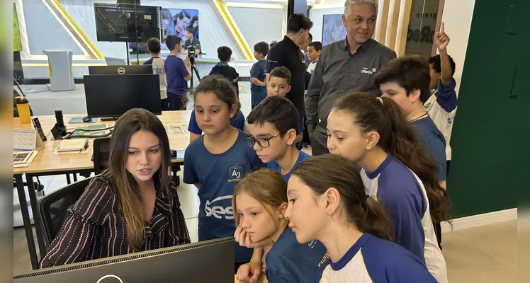 Confira como foi a visita da turma do quarto ano da Escola Humberto Cordeiro.