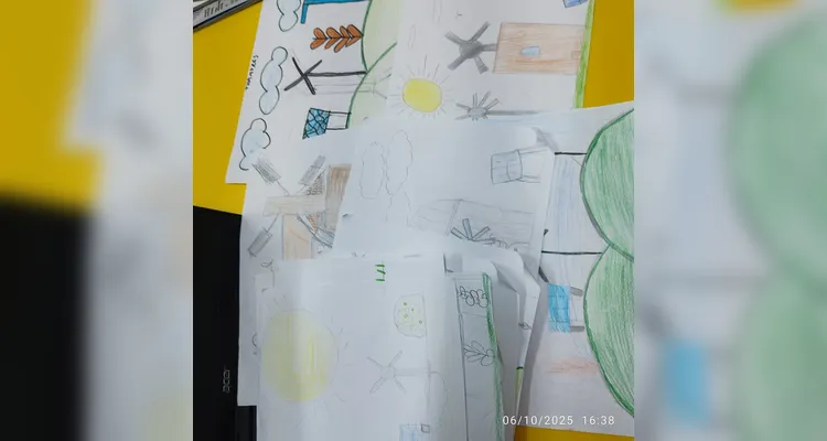 Veja os registros do trabalho em sala de aula.