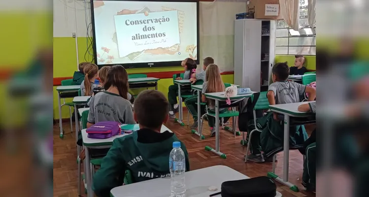 Estudantes puderam explorar práticas sobre importante temática.
