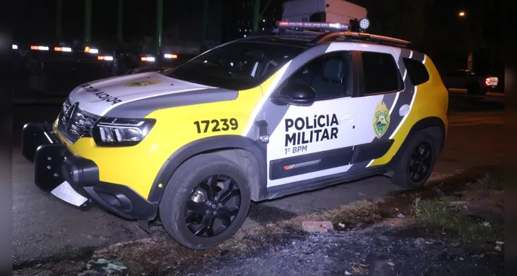 Fotos revelam destruição em casa incendiada após desavença em PG