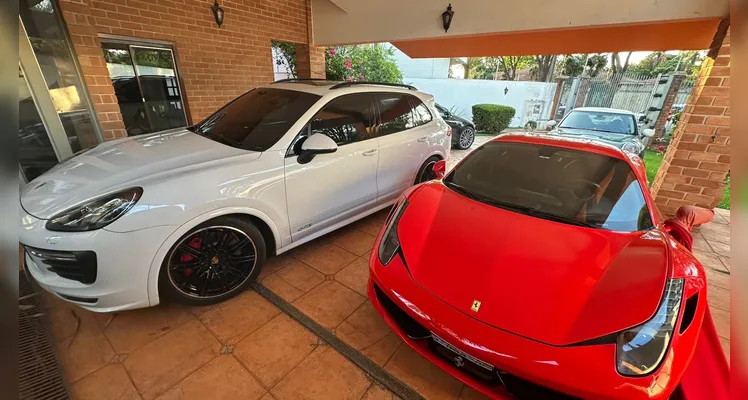 PF apreende imóveis, carros e bens de luxo avaliados em R$ 13,8 mi no PR e SP