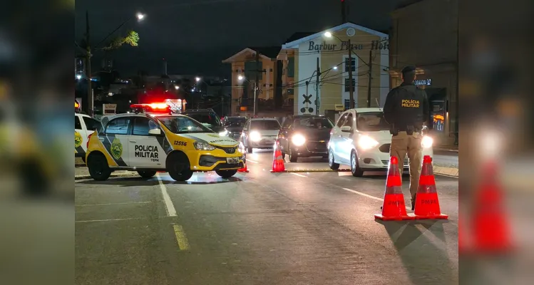 Três pessoas são presas durante Operação Nhapecani em PG e Palmeira