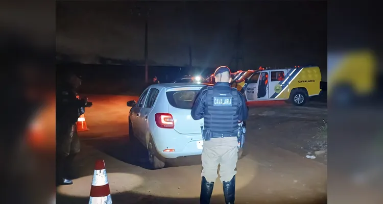 Três pessoas são presas durante Operação Nhapecani em PG e Palmeira