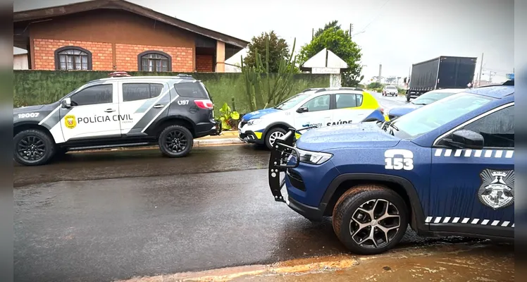 Veja fotos da operação que busca bebidas com metanol em PG