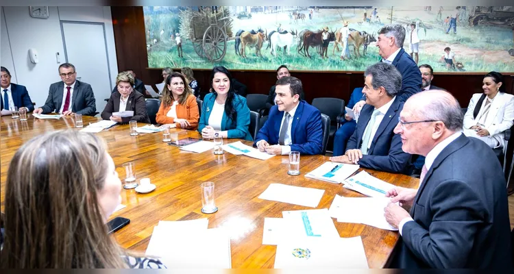Aliel e prefeitos discutem soluções para impactos do ‘tarifaço’ com Alckmin