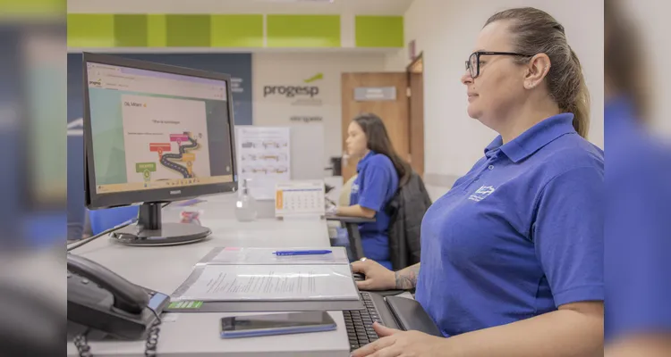 UEPG realiza promoção de carreira para 415 servidores