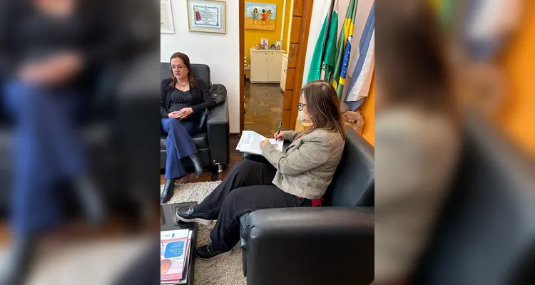 Fórum de PG oficializa projeto com o primeiro Cão de Assistência Judiciária