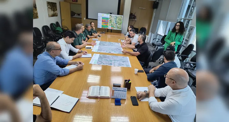Representantes da Prefeitura Municipal de Ponta Grossa e da Unilivre debateram o projeto.