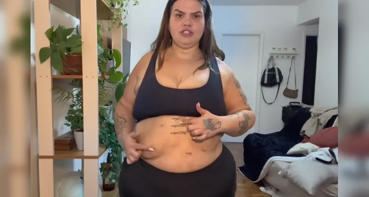 Thais Carla faz tour pelo corpo após bariátrica