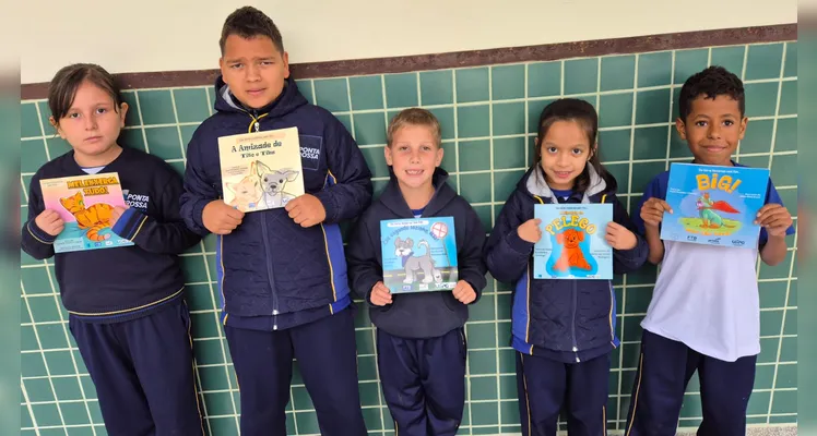 Como atividades, os alunos realizaram pesquisas no Jornal da Manhã e confeccionaram cartazes de conscientização.