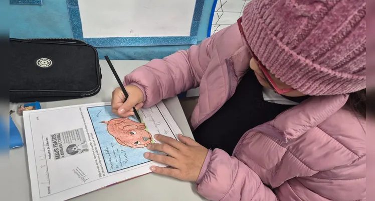 Como atividades, os alunos realizaram pesquisas no Jornal da Manhã e confeccionaram cartazes de conscientização.